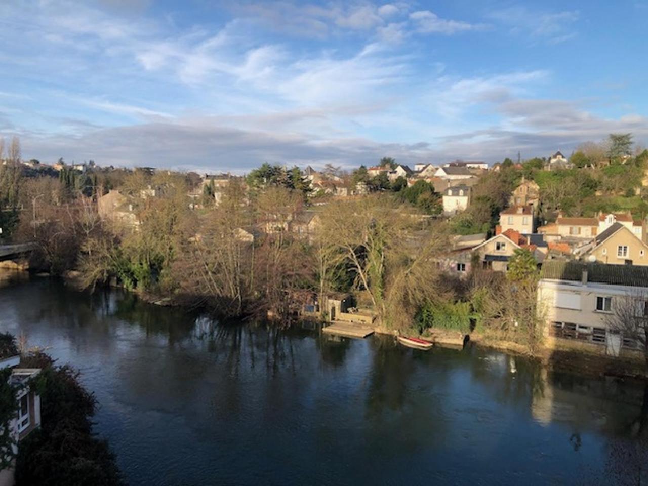 Chez Jean-Claude, Vue Panoramique Au Reveil Lejlighed Poitiers Eksteriør billede