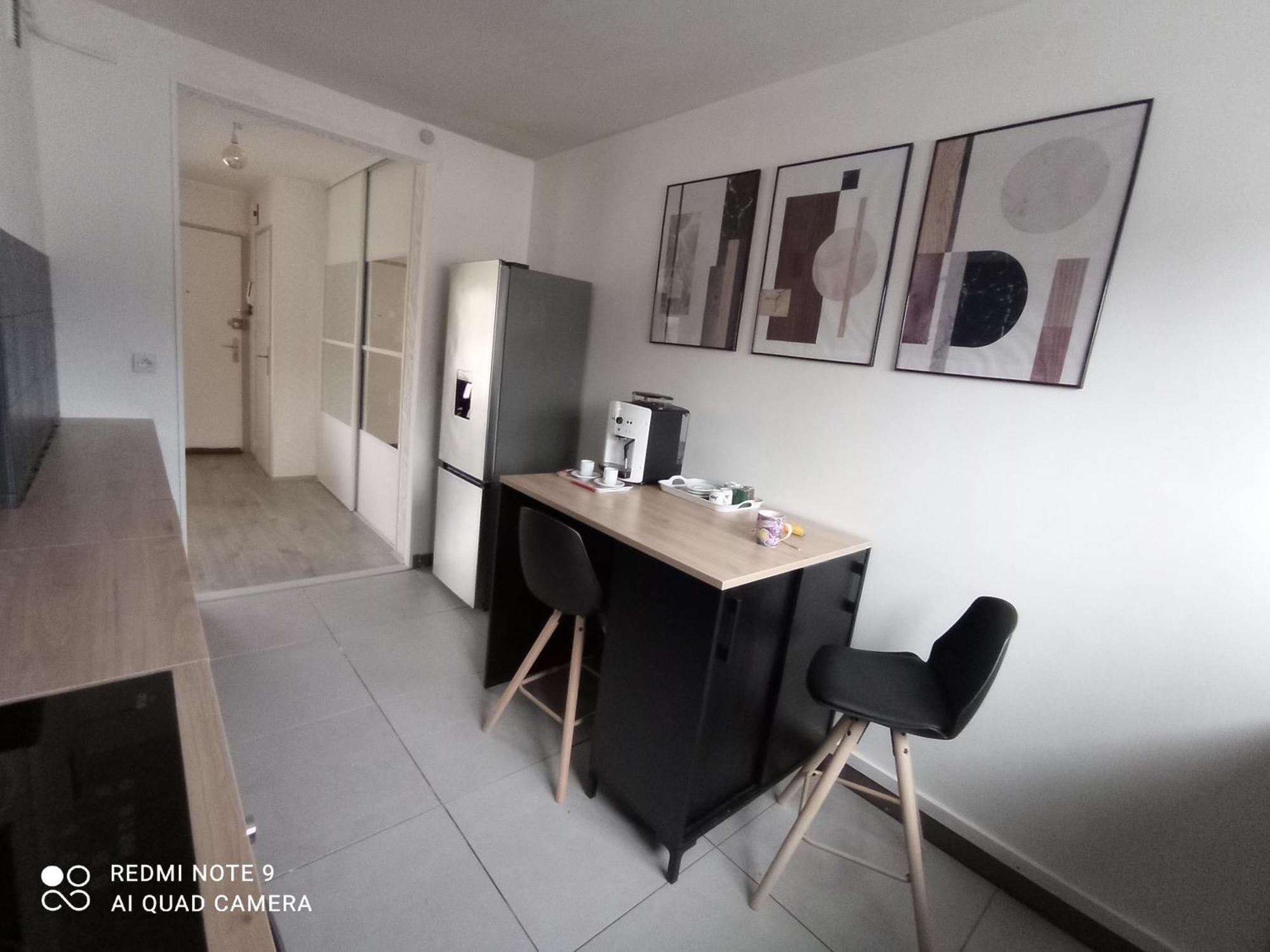 Chez Jean-Claude, Vue Panoramique Au Reveil Lejlighed Poitiers Eksteriør billede
