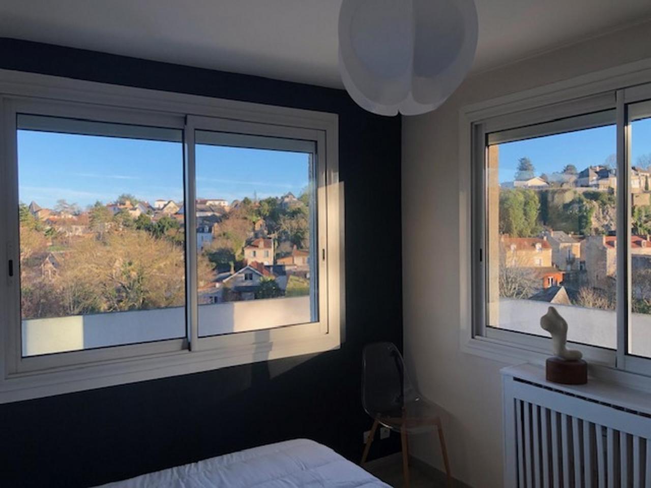Chez Jean-Claude, Vue Panoramique Au Reveil Lejlighed Poitiers Eksteriør billede