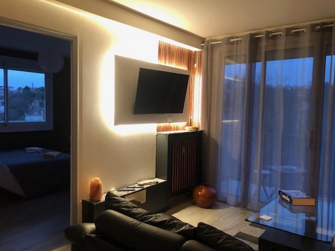 Chez Jean-Claude, Vue Panoramique Au Reveil Lejlighed Poitiers Eksteriør billede